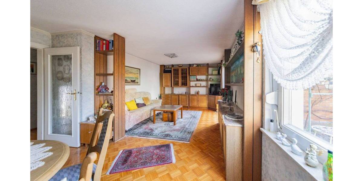 Reihenmittelhaus Sennfeld - 4 Zimmer, 115 m&sup2;, 279.990&euro; | Angebot:25768699