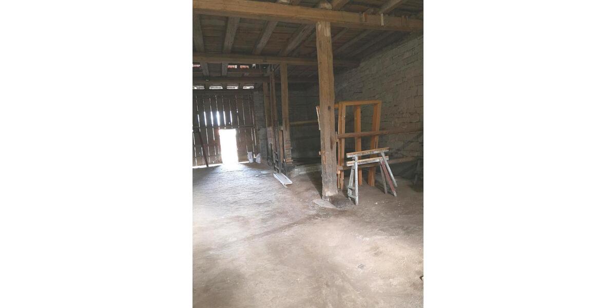 Bauernhaus, Landhaus Schweinfurt Gartenstadt - 7 Zimmer, 200 m&sup2;, 250.000&euro; | Angebot:26059001