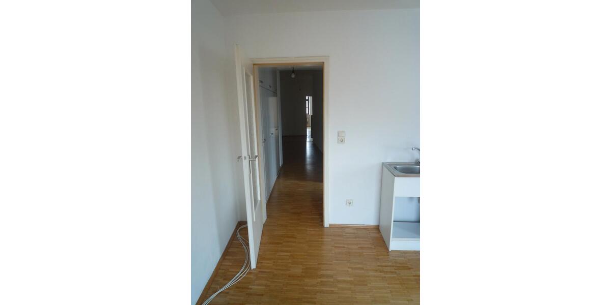 Etagenwohnung Schweinfurt Gartenstadt - 2 Zimmer, 68 m&sup2;, 160.000&euro; | Angebot:25995711