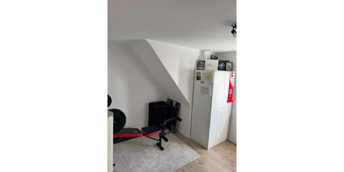 Dachgeschoßwohnung Schweinfurt Gartenstadt - 3 Zimmer, 63 m&sup2;, 870&euro; | Angebot:25725525