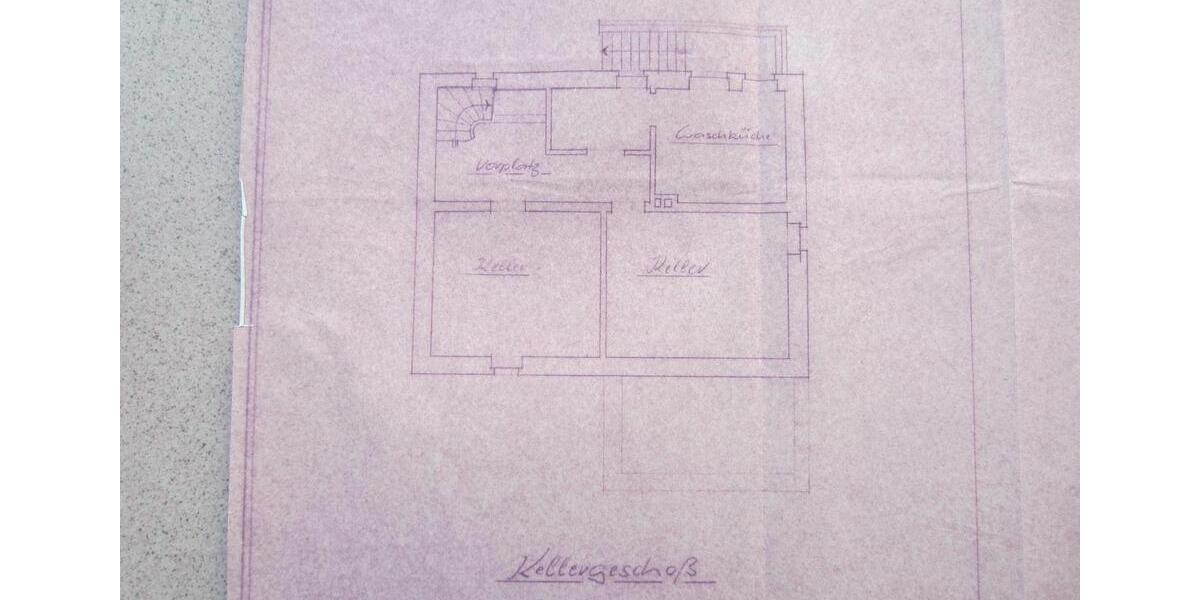Einfamilienhaus Schweinfurt Gartenstadt - 8 Zimmer, 140 m&sup2;, 399.000&euro; | Angebot:24876776