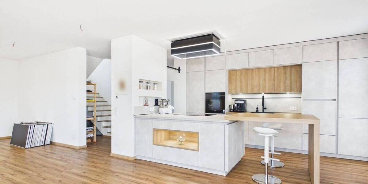 Einfamilienhaus Oberthulba / Hassenbach Hassenbach - 5 Zimmer, 196 m&sup2;, 770.000&euro; | Angebot:26627639