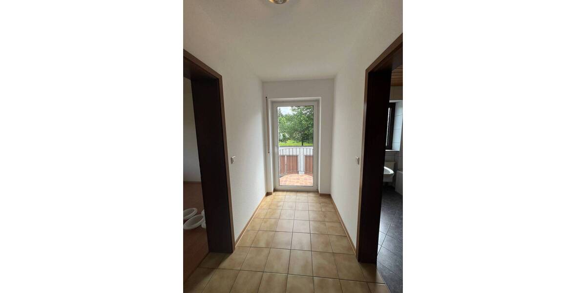 Etagenwohnung Bad Kissingen Garitz - 3 Zimmer, 105 m&sup2;, 850&euro; | Angebot:26788100