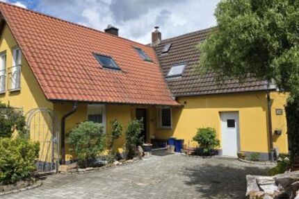 Einfamilienhaus mit Garten und Doppelgarage in 97539 Wonfurt (ID 10681) - Haus Wonfurt Wonfurt | Angebot:26656095
