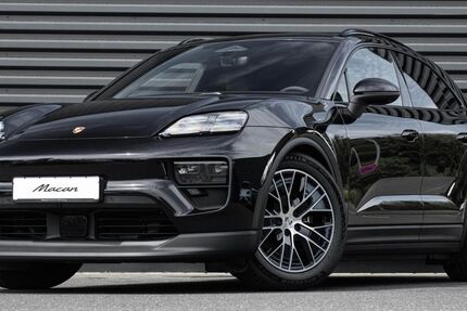 Porsche Macan 15.900 km 91.890 &euro; Estenfeld 97230