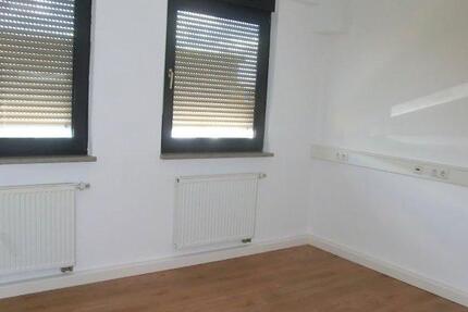 Gewerbeobjekt Werneck - 860&euro; | Angebot:26073698
