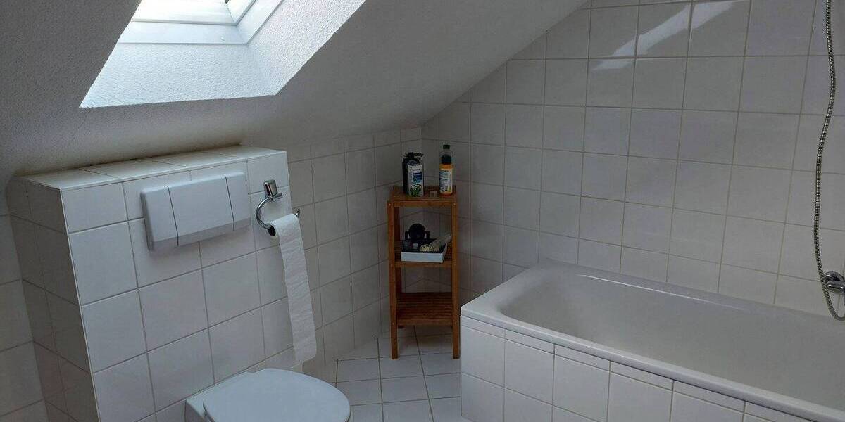Einfamilienhaus Bad Kissingen Winkels - 6 Zimmer, 206 m&sup2;, 2.200&euro; | Angebot:26763513