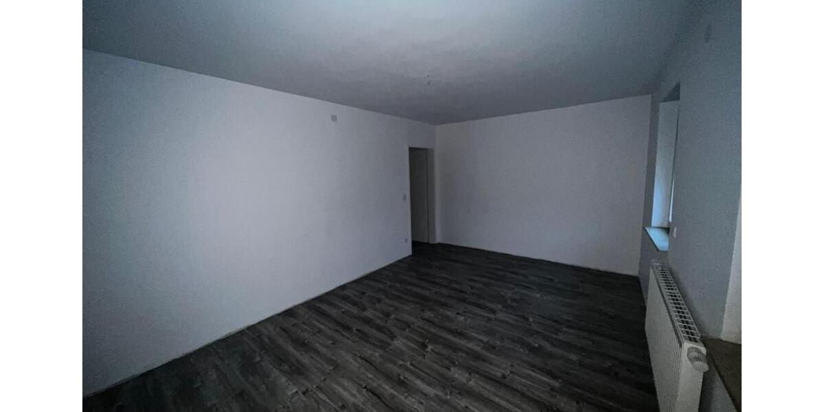 Doppelhaushälfte Ramsthal - 4 Zimmer, 125 m&sup2;, 160.000&euro; | Angebot:24240653