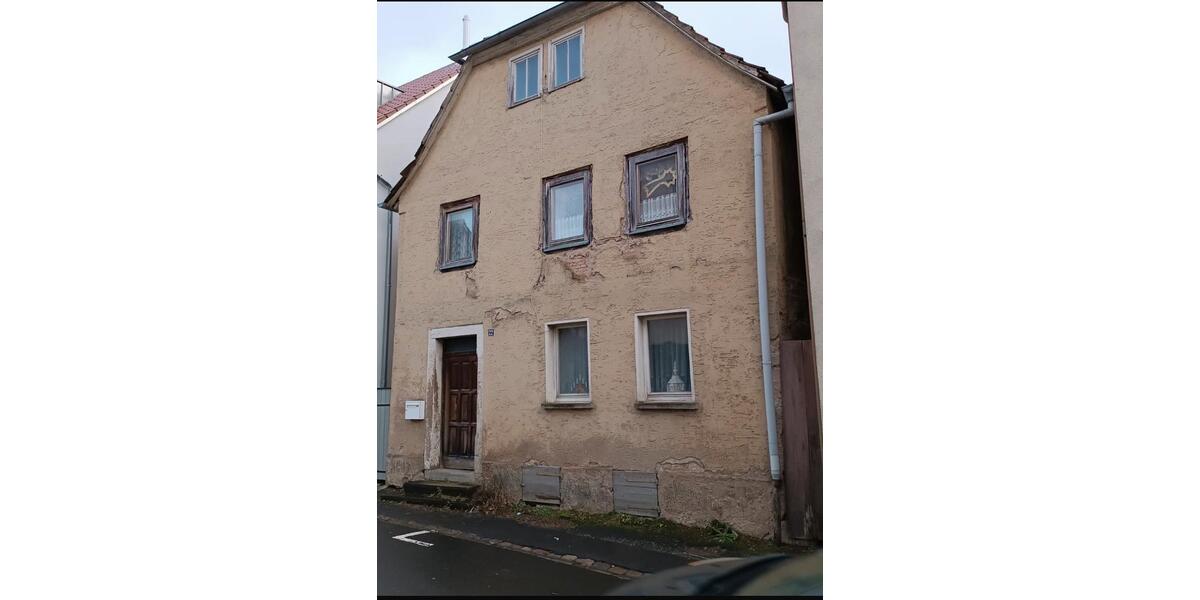 Bauernhaus, Landhaus Hammelburg - 4 Zimmer, 80 m&sup2;, 115.000&euro; | Angebot:18985028