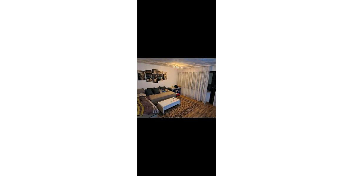 Hochparterre Bergrheinfeld - 2 Zimmer, 52 m&sup2;, 570&euro; | Angebot:26050484