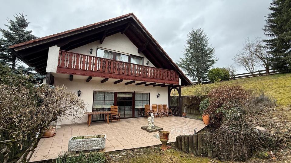 Einfamilienhaus Üchtelhausen - 6 Zimmer, 226 m&sup2;, 580.000&euro; | Angebot:25843459