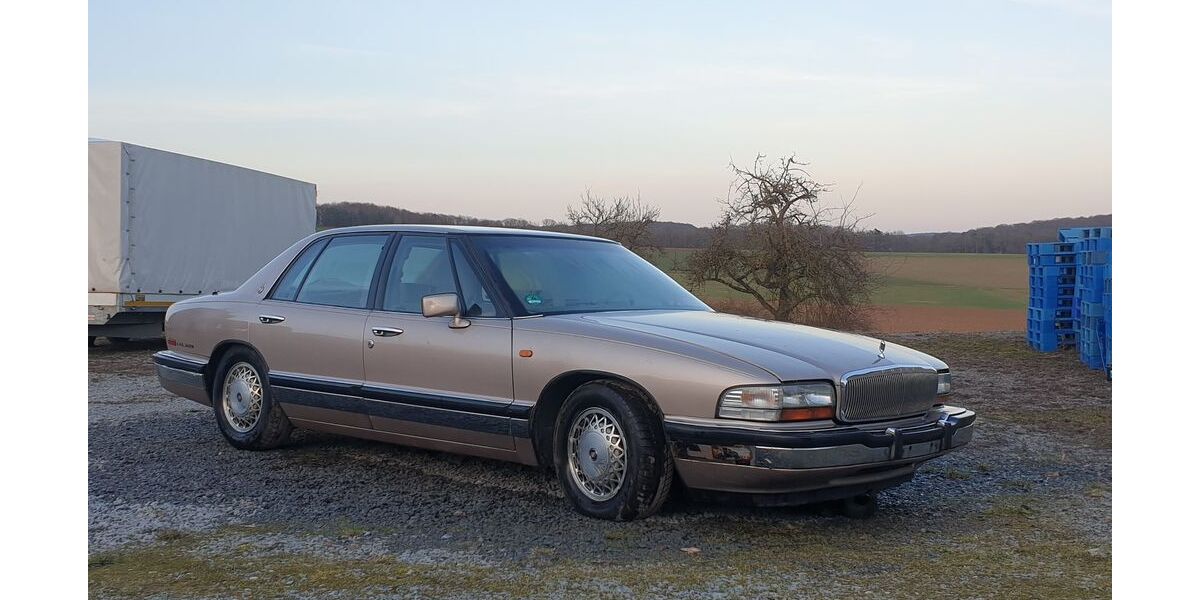 Buick Park Avenue 180.000 km 1.999 &euro; Wasserlosen 97535