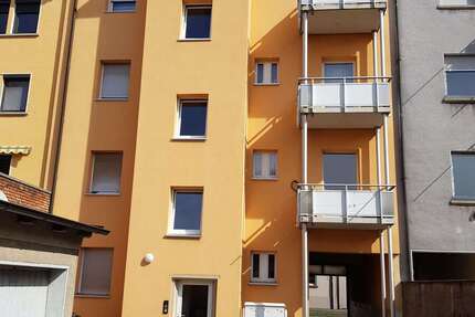 Wohnung Schweinfurt Innenstadt - 3 Zimmer, 93 m&sup2;, 670&euro; | Angebot:26092000