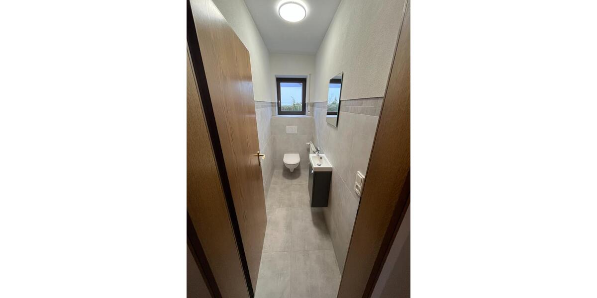 Erdgeschoßwohnung Bad Kissingen - 4.5 Zimmer, 120 m&sup2;, 1.350&euro; | Angebot:25637740