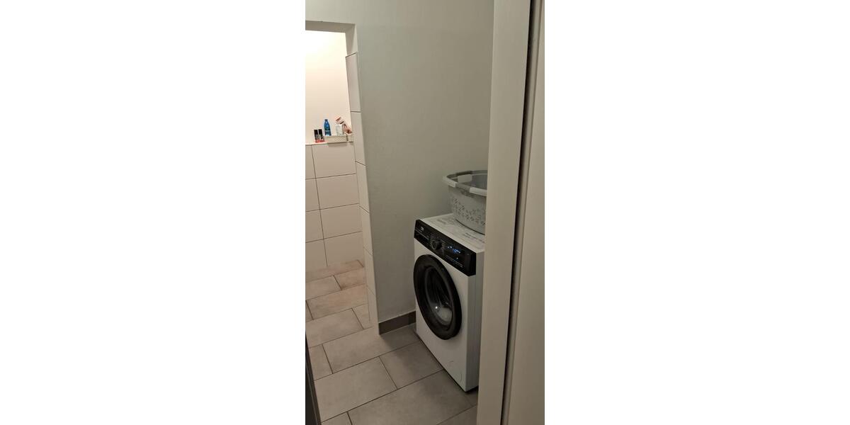 Erdgeschoßwohnung Schweinfurt Gartenstadt - 10 Zimmer, 24 m&sup2;, 450&euro; | Angebot:25956946