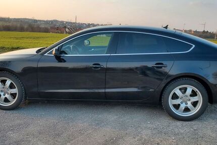Audi A5 216.000 km 7.500 &euro; Oerlenbach 97714