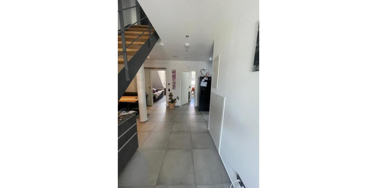 Etagenwohnung Volkach - 3 Zimmer, 84 m&sup2;, 990&euro; | Angebot:25831189