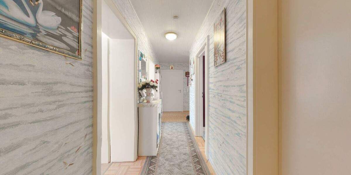 Etagenwohnung Schweinfurt Bergl - 3 Zimmer, 76 m&sup2;, 180.000&euro; | Angebot:25686778