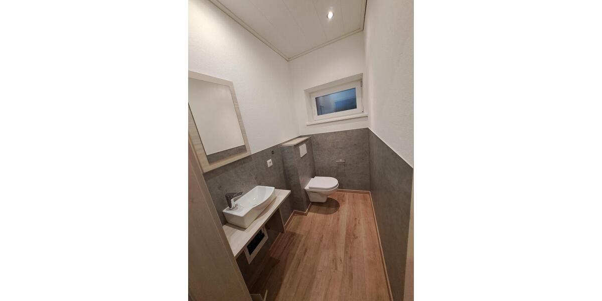 Etagenwohnung Bad Bocklet - 3.5 Zimmer, 110 m&sup2;, 890&euro; | Angebot:26041394