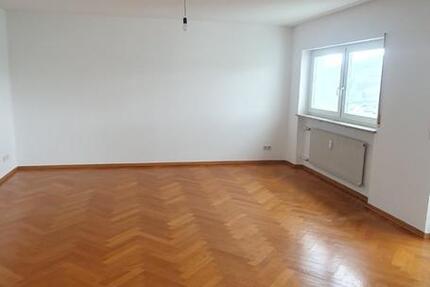 Wohnung Schweinfurt Gartenstadt - 3.5 Zimmer, 91 m&sup2;, 460&euro; | Angebot:24631320