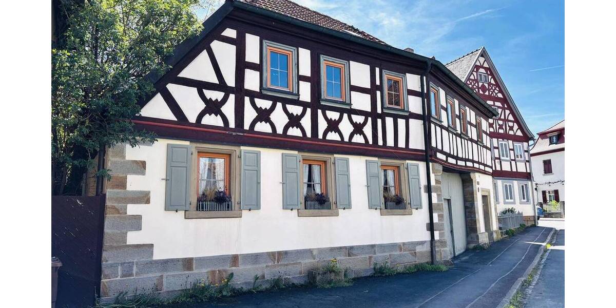 Einfamilienhaus Hofheim - 1 Zimmer, 280 m&sup2;, 340.000&euro; | Angebot:26930536