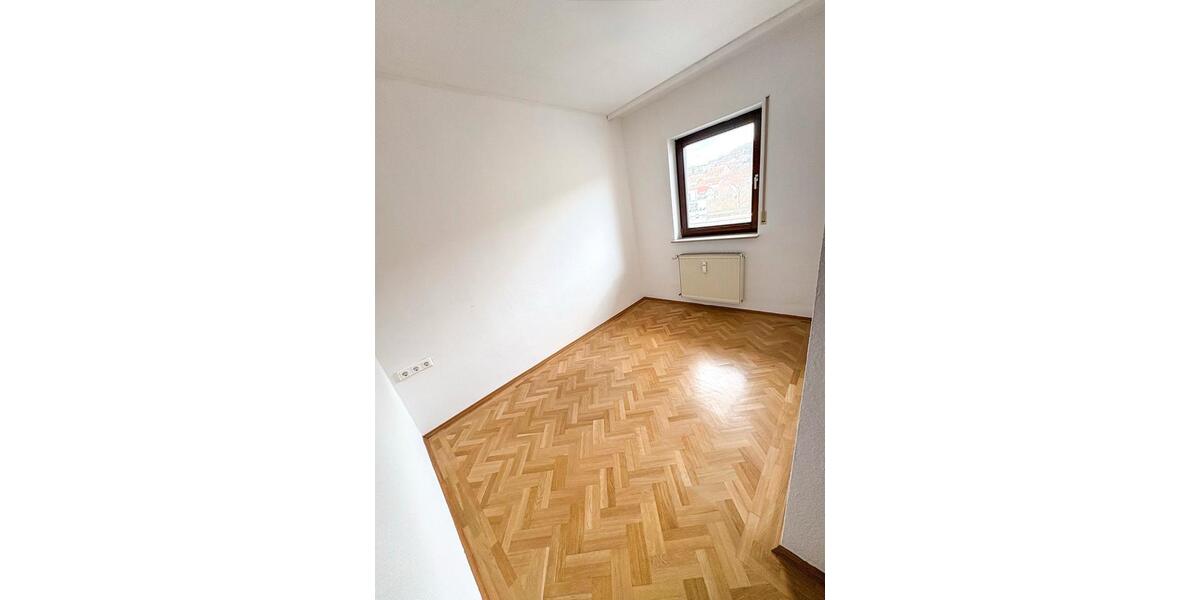 Einfamilienhaus Bad Kissingen - 4 Zimmer, 108 m&sup2;, 1.050&euro; | Angebot:25628938