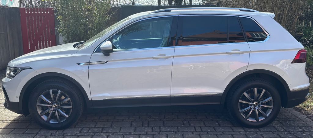 VW Tiguan 72.027 km 28.099 &euro; Haßfurt 97437