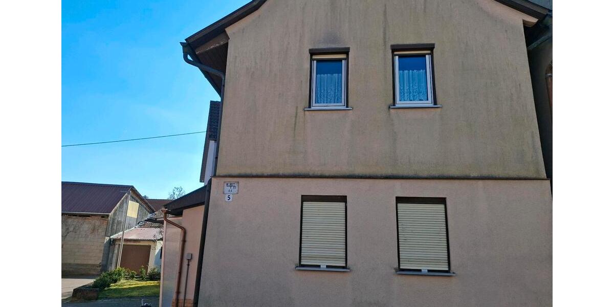 Einfamilienhaus Maßbach - 3 Zimmer, 99 m&sup2;, 135.000&euro; | Angebot:25554166