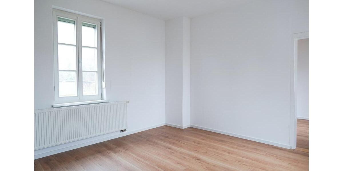 Etagenwohnung Hammelburg - 5 Zimmer, 133 m&sup2;, 900&euro; | Angebot:24480623