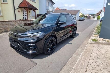 VW Tiguan 25.900 km 43.990 &euro; Stammheim 97509