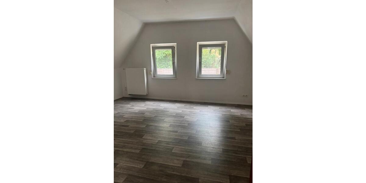 Dachgeschoßwohnung Dettelbach - 2 Zimmer, 70 m&sup2;, 650&euro; | Angebot:26013026