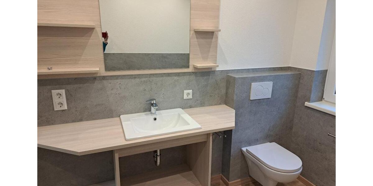 Etagenwohnung Bad Bocklet - 4.5 Zimmer, 125 m&sup2;, 990&euro; | Angebot:26041390