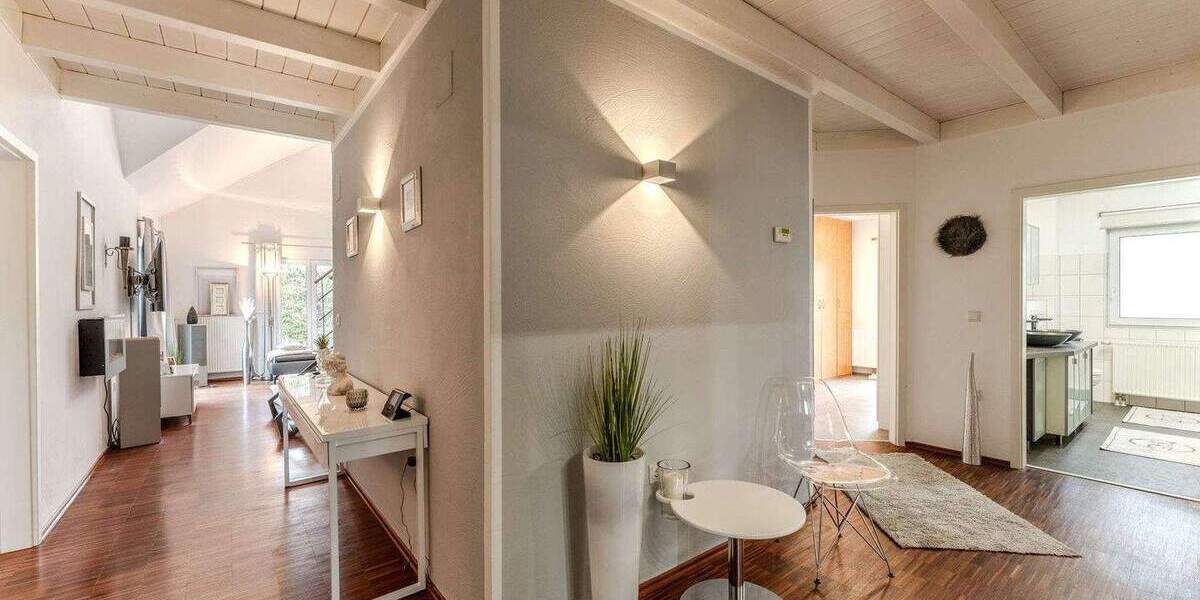 Einfamilienhaus Werneck Schraudenbach - 6 Zimmer, 207 m&sup2;, 699.500&euro; | Angebot:25703515