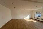 Erdgeschoßwohnung Grafenrheinfeld - 4 Zimmer, 127 m&sup2;, 1.450&euro; | Angebot:26025712