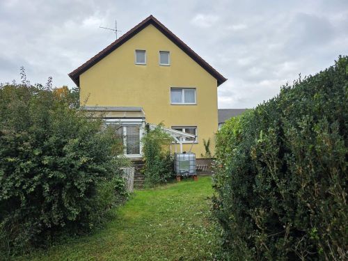 2-Familien-Haus in 97534 Waigolshausen (ID 10034) - Mehrfamilienhaus, Wohnhaus Waigolshausen Waigolshausen | Angebot:23084048