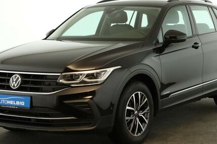 VW Tiguan 81.500 km 23.590 &euro; Donnersdorf 97499