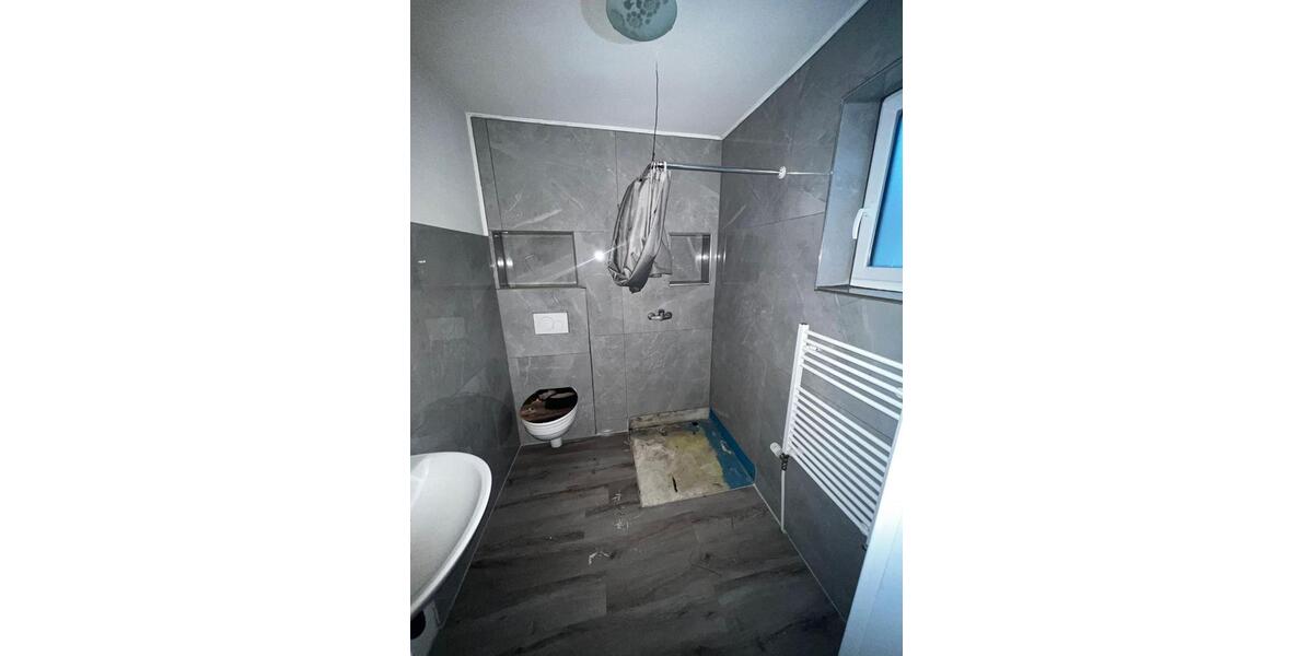 Doppelhaushälfte Ramsthal - 4 Zimmer, 125 m&sup2;, 160.000&euro; | Angebot:24240653