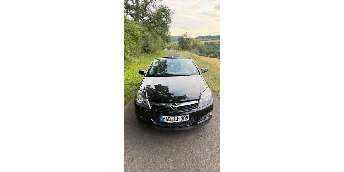 Opel Astra 182.000 km 2.699 &euro; Hammelburg 97762