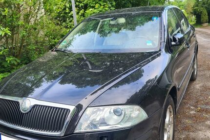 Skoda Octavia 243.500 km 3.200 &euro; Bad Kissingen 97688