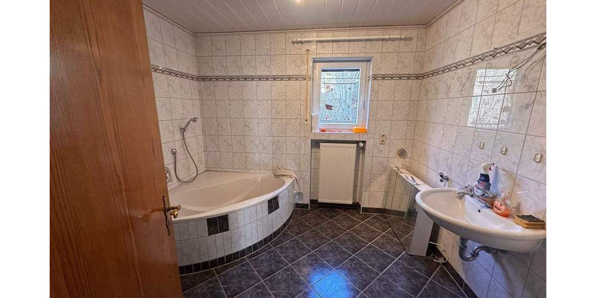 Einfamilienhaus Schonungen Marktsteinach - 6 Zimmer, 185 m&sup2;, 329.000&euro; | Angebot:25729493