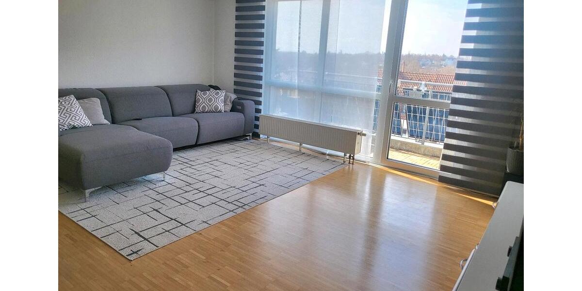 Dachgeschoßwohnung Schweinfurt Haardt - 4 Zimmer, 92 m&sup2;, 275.000&euro; | Angebot:25303527