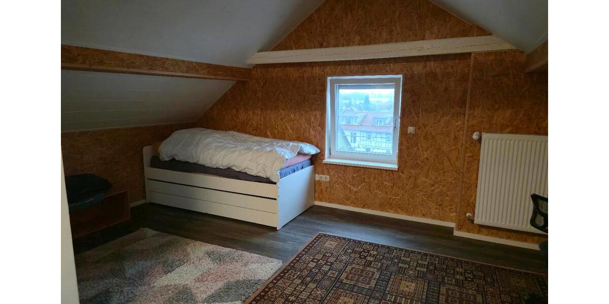 Einfamilienhaus Stadtlauringen - 5 Zimmer, 116 m&sup2;, 175.000&euro; | Angebot:26023766