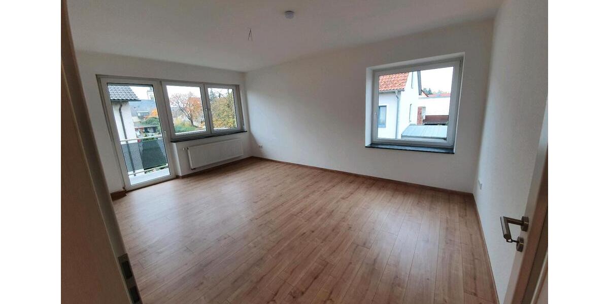 Maisonettenwohnung Bergrheinfeld - 4 Zimmer, 125 m&sup2;, 1.000&euro; | Angebot:25998895