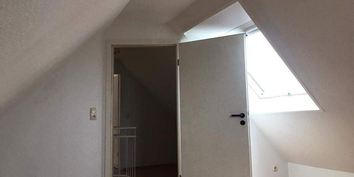 Einfamilienhaus Grettstadt Obereuerheim - 1 Zimmer, 280 m&sup2;, 550.000&euro; | Angebot:26078307