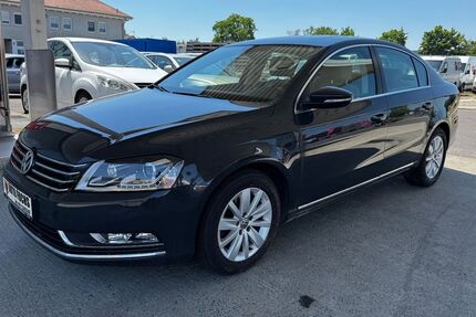 VW Passat 122.000 km 8.300 &euro; Knetzgau 97478