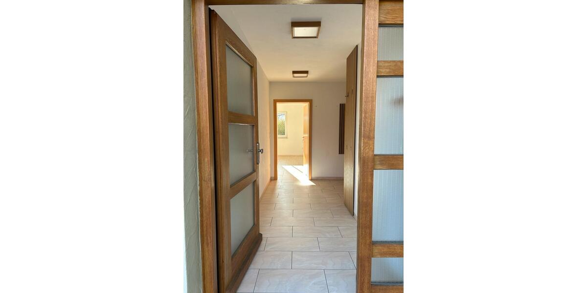 Einfamilienhaus Kolitzheim - 4.5 Zimmer, 165 m&sup2;, 1.600&euro; | Angebot:26007665