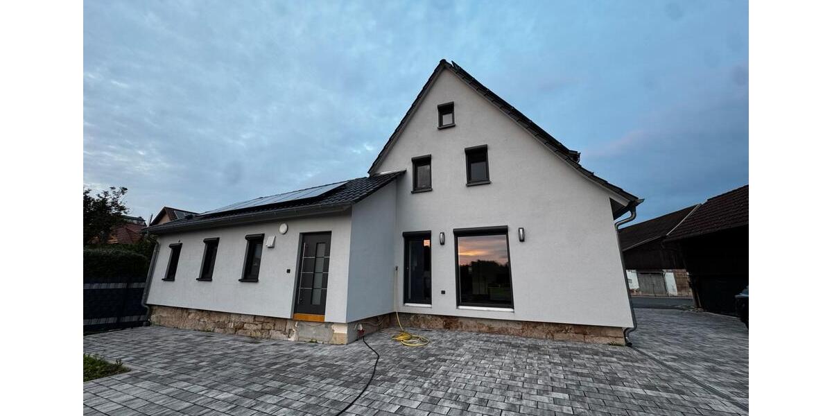 Einfamilienhaus Sulzfeld - 499.000&euro; | Angebot:25452857