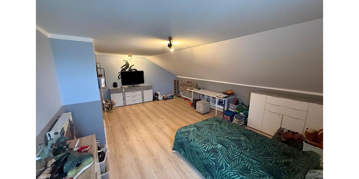 Einfamilienhaus Donnersdorf - 8 Zimmer, 309 m&sup2;, 490.000&euro; | Angebot:25830954