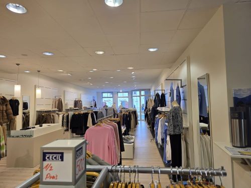 Laden, Praxis, Drogeriemarkt, Büro im Zentrum von 97450 Arnstein (ID 1584) - Gewerbeobjekt Arnstein Arnstein , Unterfr | Angebot:24514521