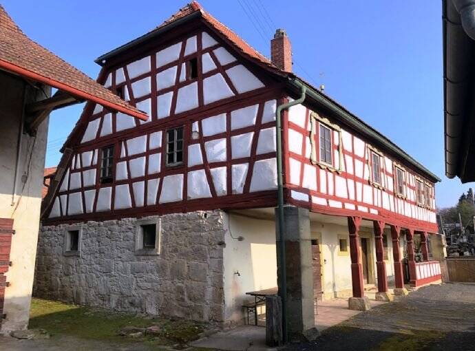 Einfamilienhaus Königsberg in Bayern Köslau - 1 Zimmer, 300 m&sup2;, 155.000&euro; | Angebot:25729002
